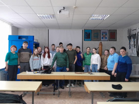 Учащиеся 8-х классов посетили предприятие коммунального хозяйства &quot; Ставэлектросети&quot; г. Зеленокумска.